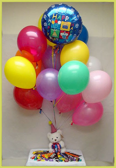  zmir Karyaka hediye iek yolla  Sevdiklerinize 17 adet uan balon demeti yollayin.